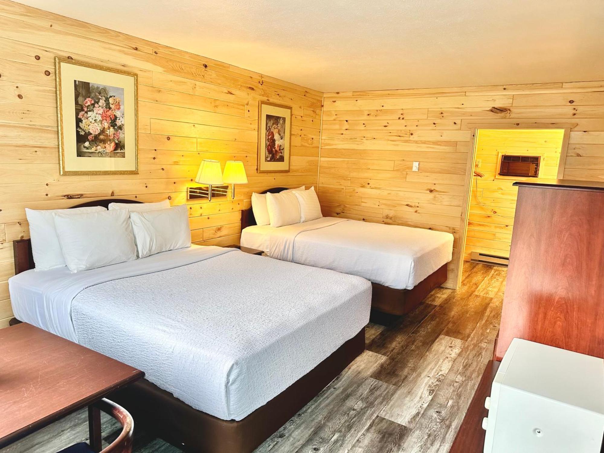 Sunrise Beach Motel Mackinaw City Eksteriør billede